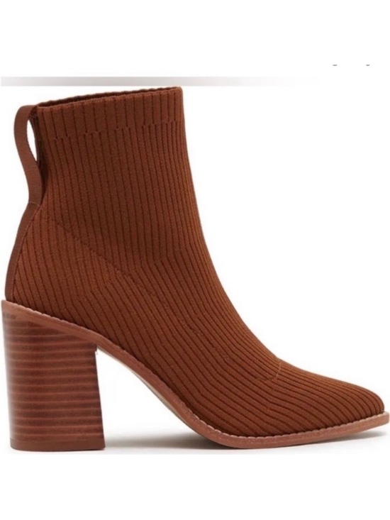 Steve Madden Shoes - Steve Madden Nichol Sock Brown Booties NWOB Nixie Sock Bootie In Cognac